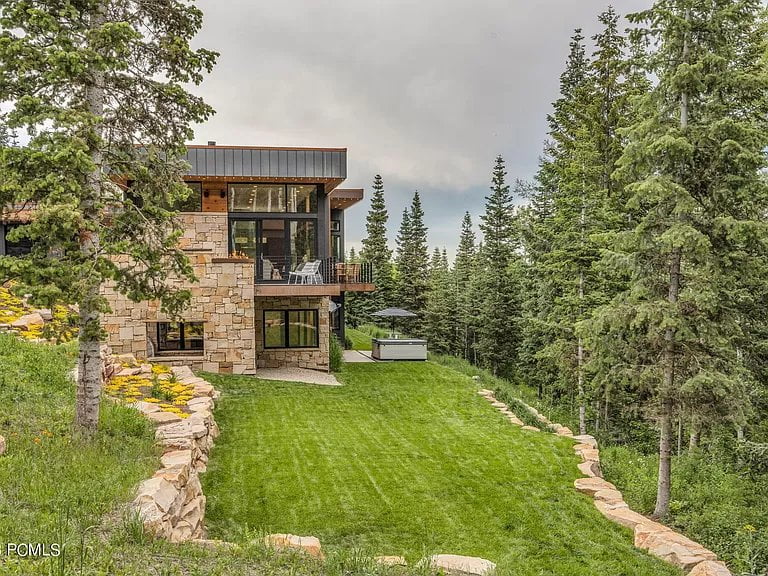 Utah Mansion - white pine park city